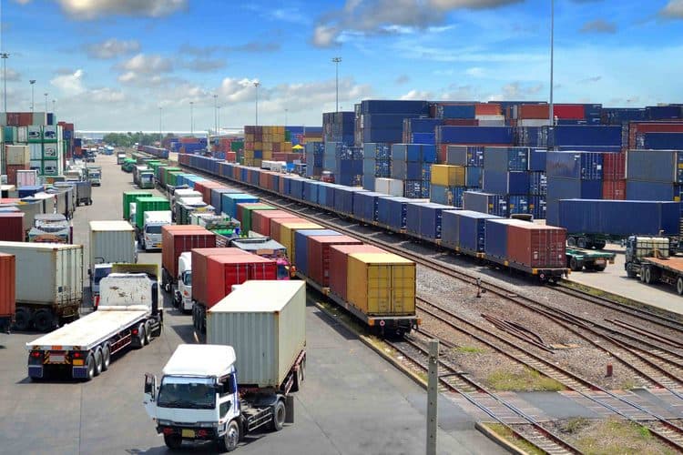 O‘zbekistonga import qilishda bojxona boji va QQSdan ozod etiladigan asbob-uskunalar ro‘yxati tasdiqlandi