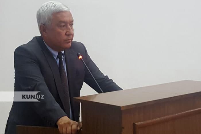 Первый замхокима Ташкента избил главу махалли Ташкентской области