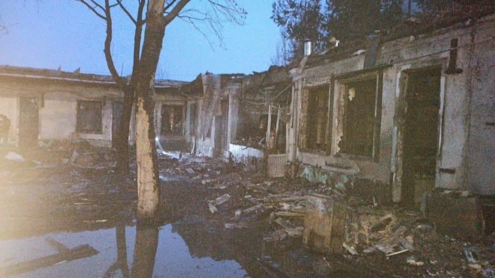 Chilonzordagi kafeda yuz bergan yong‘in oqibatida 5 kishi halok bo‘lgan. IIBB kafega o‘t qo‘yilganini bildirdi