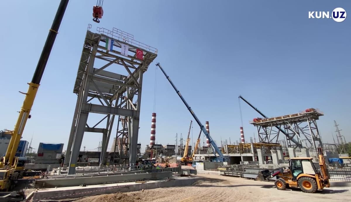 99 mingta uyga yetadigan elektr manbayi – Qibrayda turklar qurayotgan IESdan reportaj