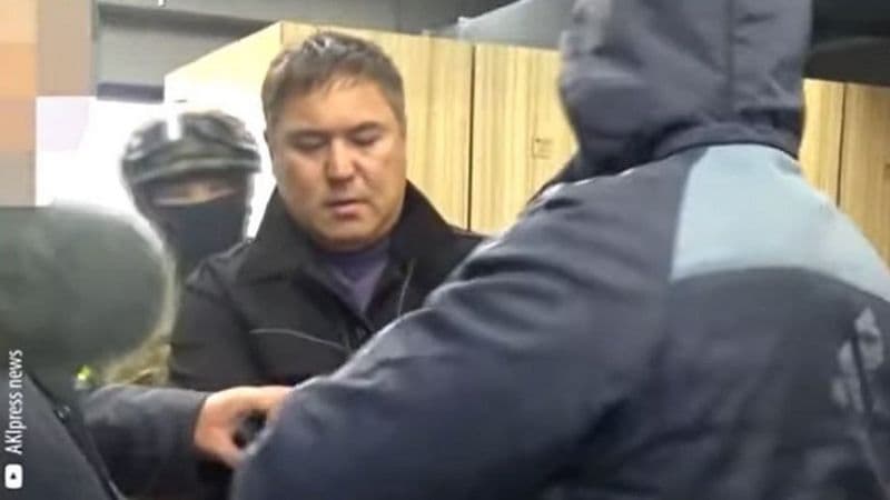 Qirg‘izistonlik «avtoritet» uchun 5 mln dollar. AQSh nima uchun Bishkekdagi korrupsiyadan tashvishda?