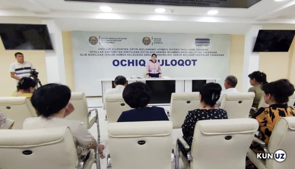 «54 ming ayol chet elda» - Andijonda «Ayollar daftari»dagi xotin-qizlarning muammolariga yechim izlandi
