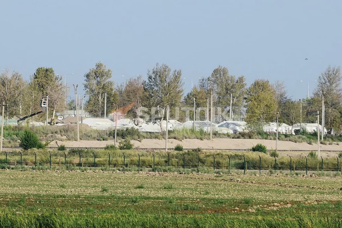 Media: Uzbekistan temporarily houses several hundred Afghan refugees