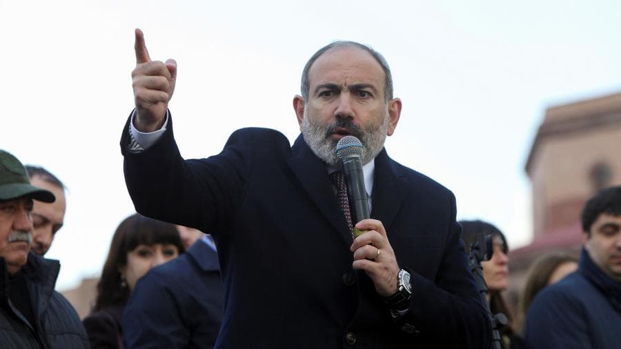 Pashinyan qurolli kuchlar bosh shtabi boshlig‘ini iste'foga chiqishga chaqirdi