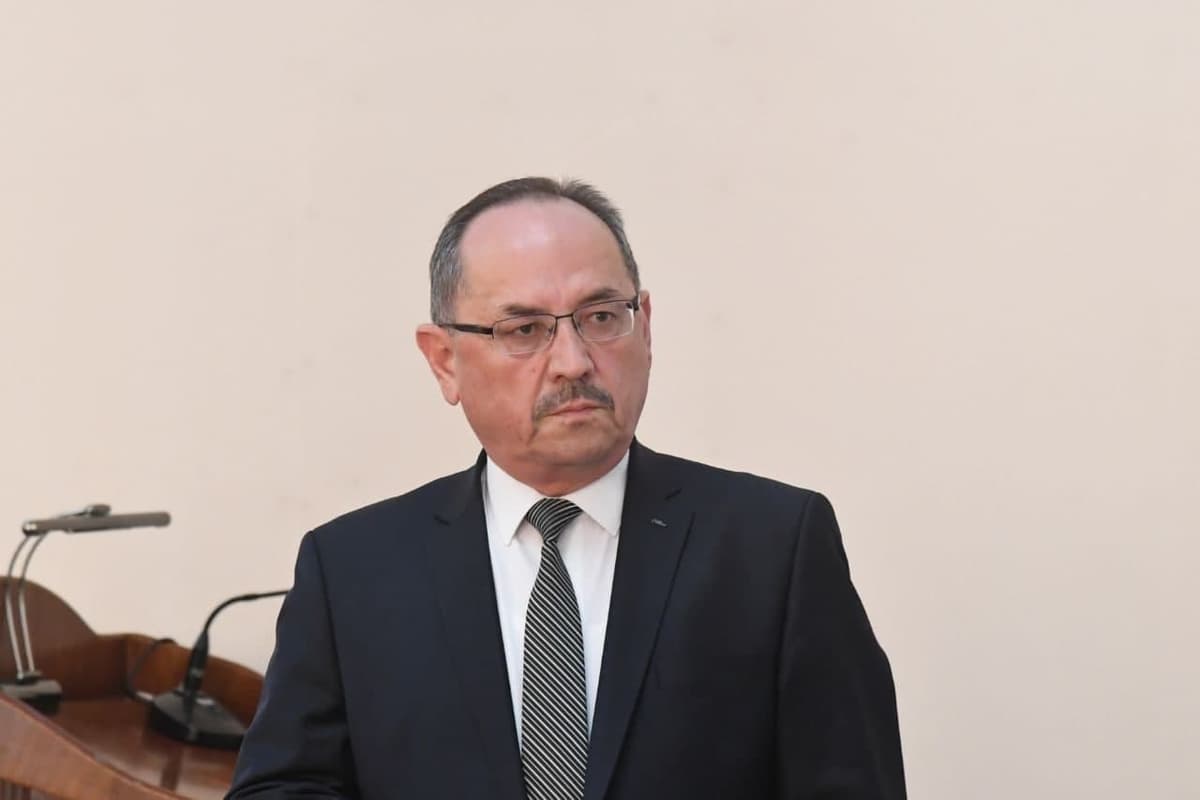 Атабеков назвал категории граждан, кому запрещена вакцина от коронавируса
