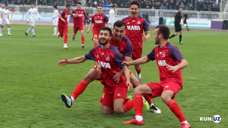 «Andijon» «Bobur arena»dagi ilk o‘yinda g‘alaba qozondi, Doniyor Ismoilov super gol urdi. Turning eng ko‘p muxlis yig‘gan o‘yinidan fotoreportaj