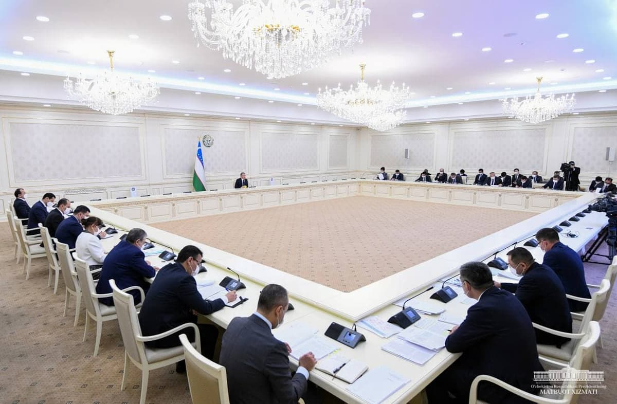 Qashqadaryo va Navoiy viloyatlari hokimlariga hayfsan berildi