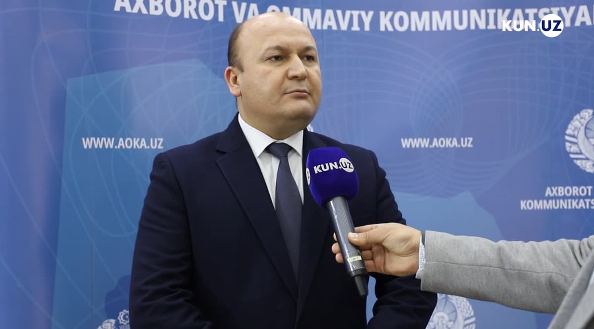 “Koronavirusga qarshi vaksinaning birinchi dozasi qayerda olingan bo‘lsa, keyingi dozalar ham aynan o‘sha yerda olinishi shart degan ko‘rsatma yo‘q” – Botir Qurbonov