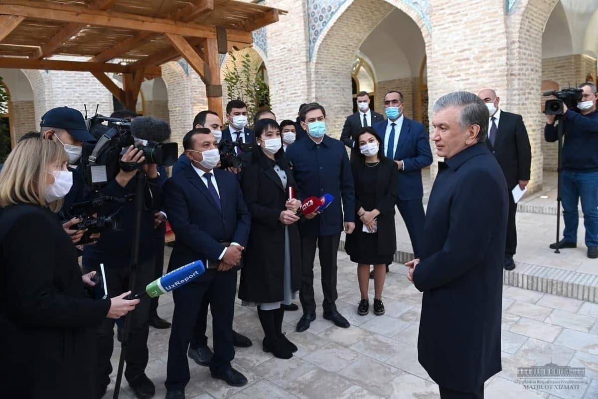 «Tolibon» ham bu loyiha amalga oshirilishidan manfaatdor – Shavkat Mirziyoyev Afg‘oniston orqali o‘tuvchi temiryo‘l taqdiri haqida gapirdi