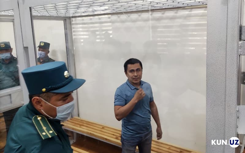 Суд отправил в колонию блогера Отабека Сатторий. Там он проведет 6 лет и 6 месяцев