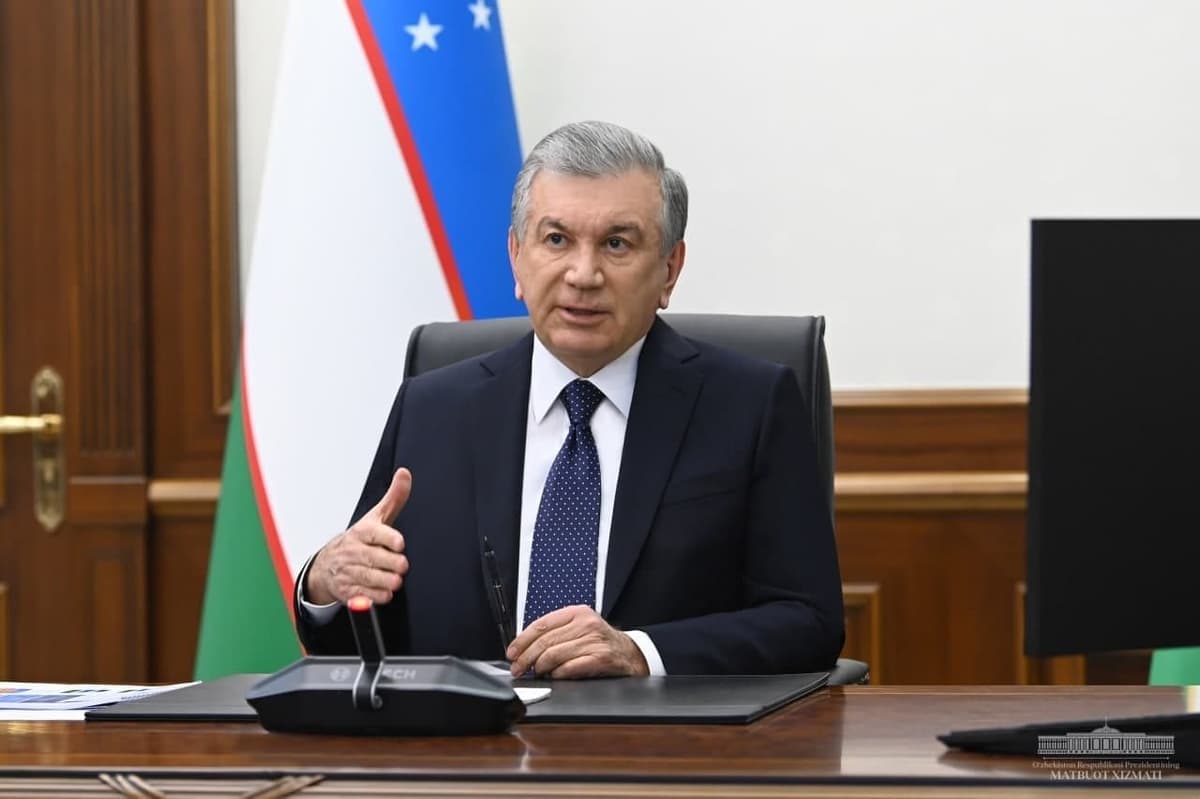 Президент провел совещание, посвященное обсуждению новых проектов в химической промышленности