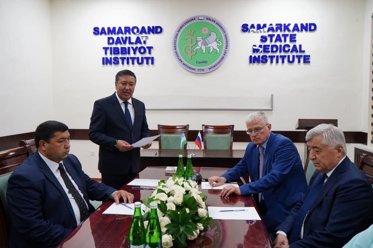 Samarqand davlat tibbiyot instituti va Birinchi Sankt-Peterburg davlat tibbiyot universiteti o‘rtasida memorandum imzolandi. Marosimda Sog‘liqni saqlash vaziri Abduhakim Hojiboyev qatnashdi