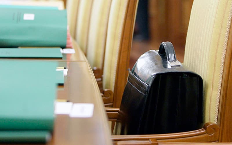 Davlat xizmati islohoti uchun yangi muddat belgilandi
