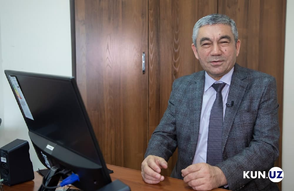 Livov, gil’otina, pochtalyon: Yumshatish (ь) belgili so‘zlar imlosidagi ayrim masalalar