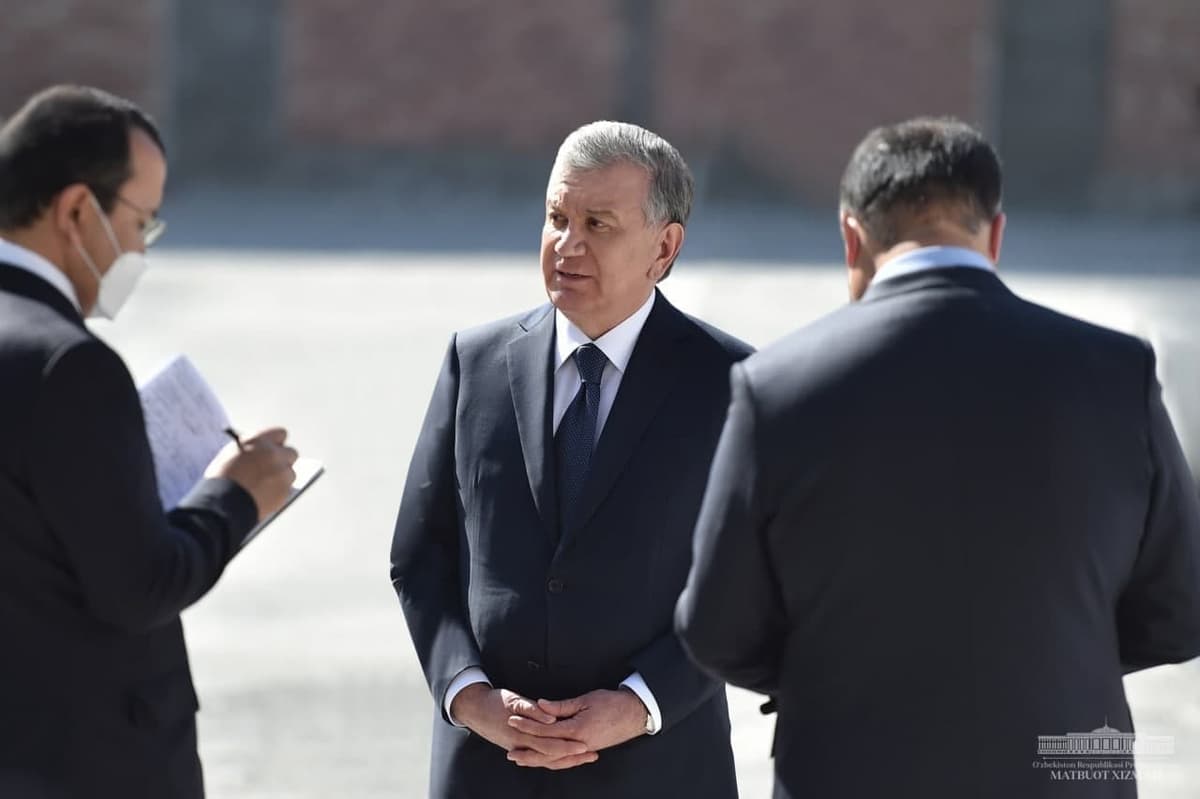 Qaysi viloyatga borsam, og‘ir yuk bilan qaytaman – Shavkat Mirziyoyev