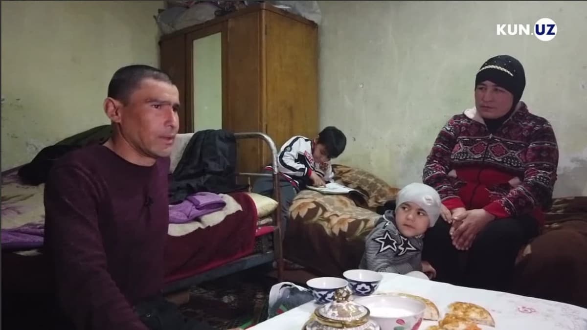 «Biz ko‘rgan kunlarni bolalarimiz ko‘rmasin» - umri sarsongarchilikda o‘tayotgan oila hikoyasi