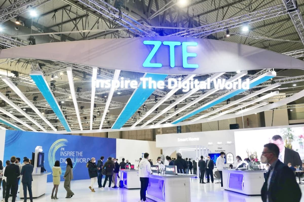 ZTE представила новейшие высокоэффективные и экологичные решения для телеком отрасли на выставке MWC 2022