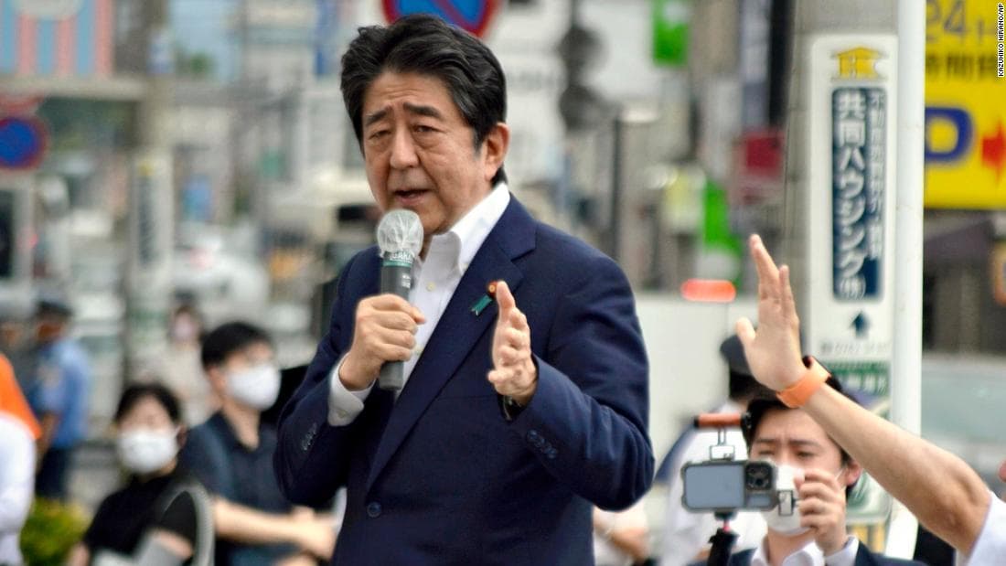Yaponiyaning sobiq bosh vaziri Abe suiqasddan keyin vafot etdi