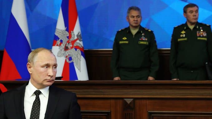 Putin «tiyib turuvchi kuchlar»ni jangovar shay holatga keltirishga buyruq berdi