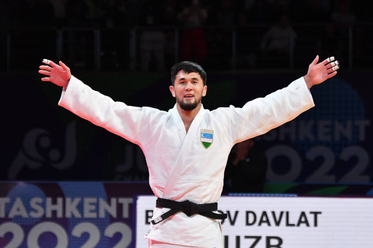 Давлат Бобонов завоевал золото чемпионата мира по дзюдо