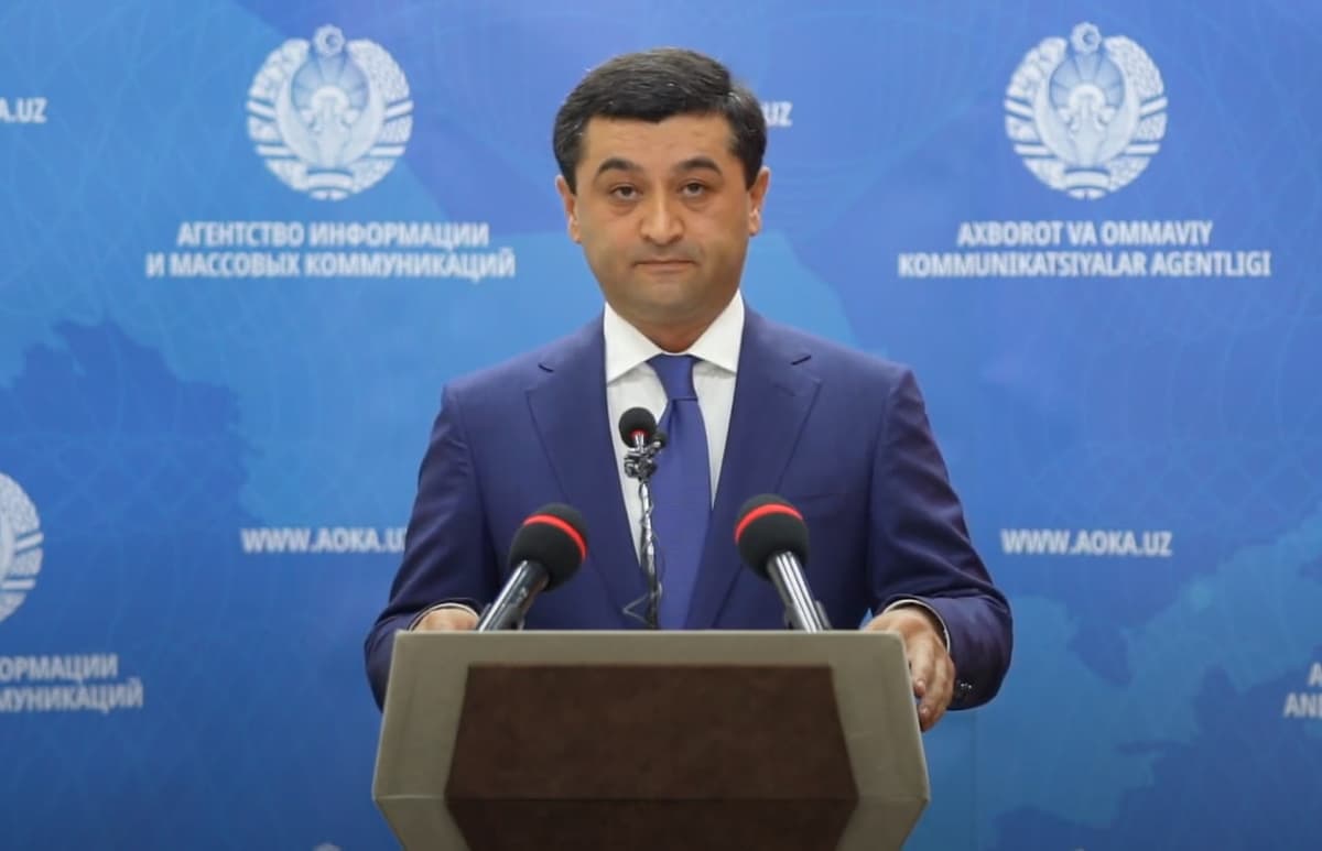 Ota-onalarning yangi o‘quv yilidan yagona formani xarid qilishiga majburiy talab qo‘yilmaydi - Baxtiyor Saidov