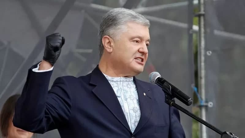 Poroshenko davlatga xiyonatda gumonlanmoqda