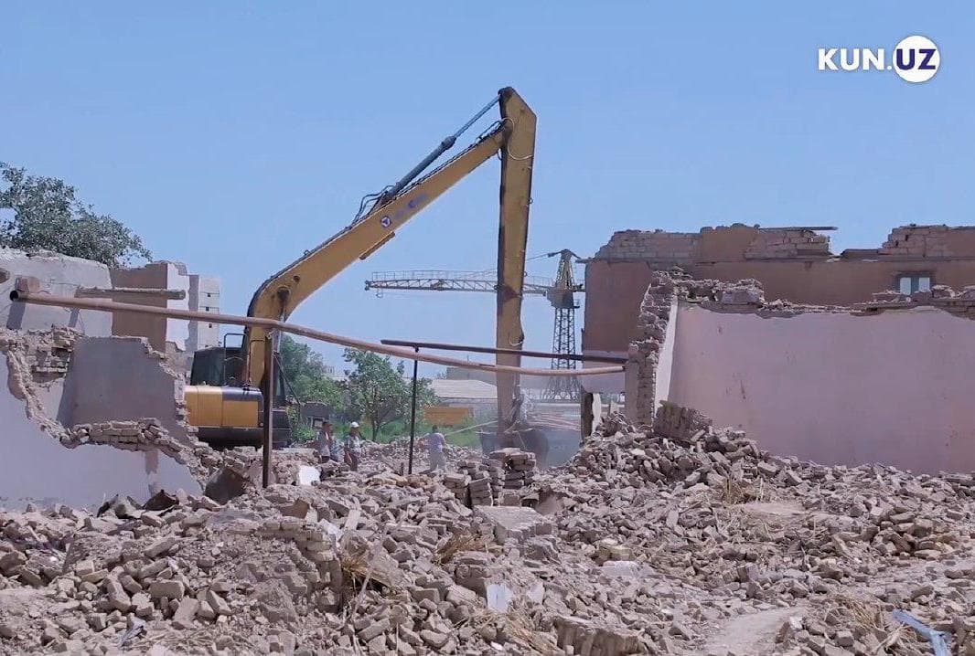 Hokimlar va prokurorlarning yerni olib qo‘yish vakolatlari bekor qilinmoqda. Mulk huquqiga oid farmon imzolandi