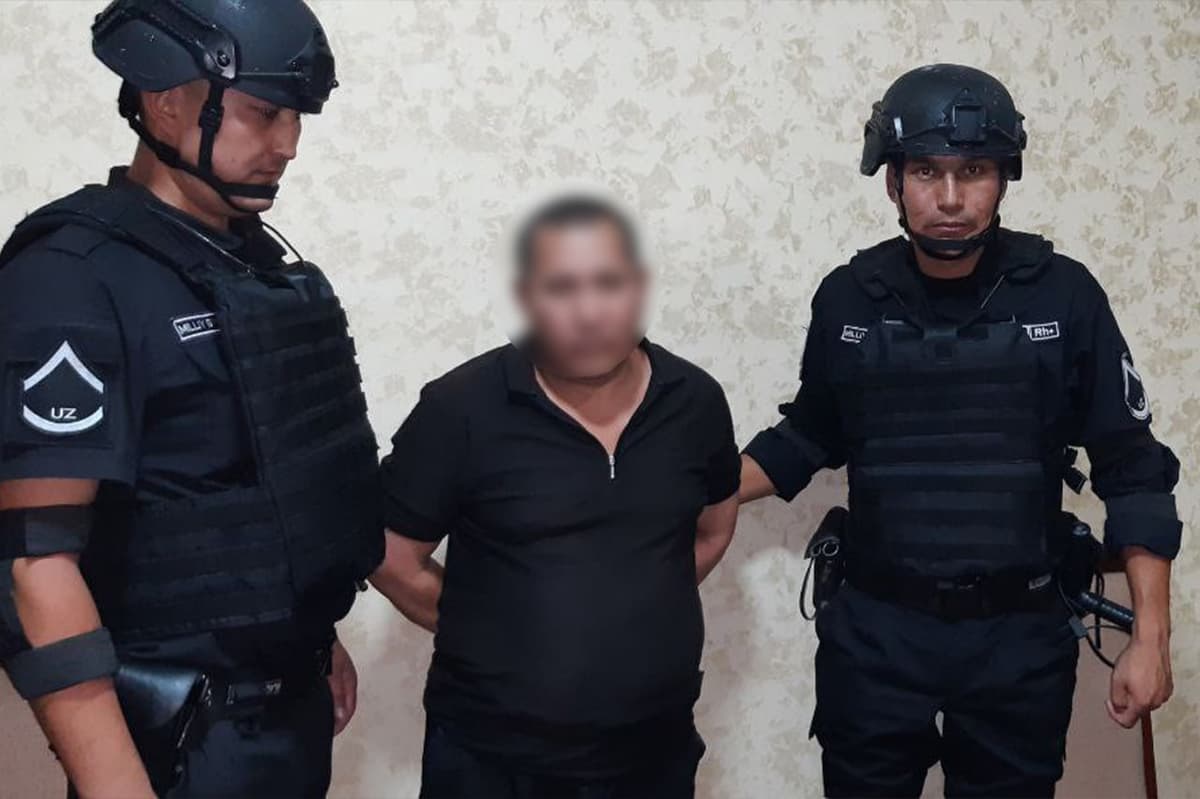 В Андижане задержан мужчина, пришедший на прием к врачу с ножами и шуруповертом