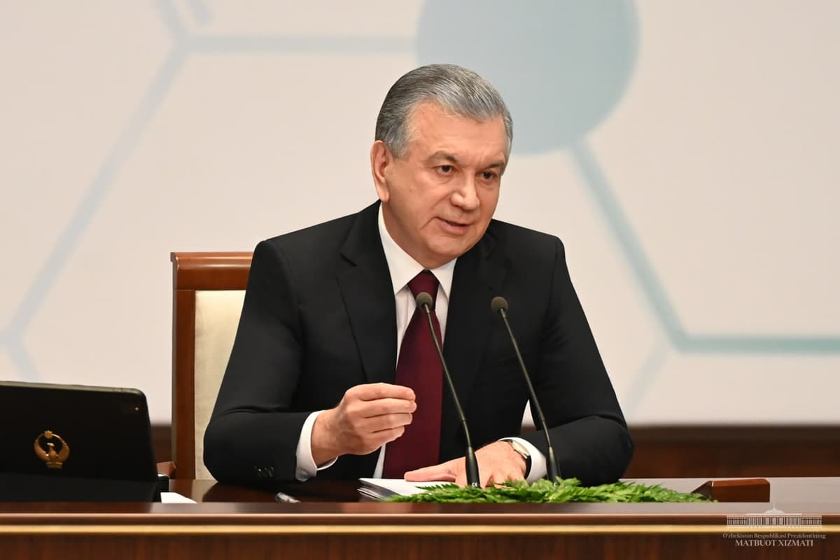 Pensiyaga chiqarilgan shifokorlar o‘zini jamiyatga keraksiz his qilib, kasal bo‘lib qolishmoqda – Shavkat Mirziyoyev
