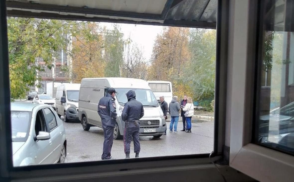 В Подольске гражданину Узбекистана вручили повестку с требованием явиться в военкомат