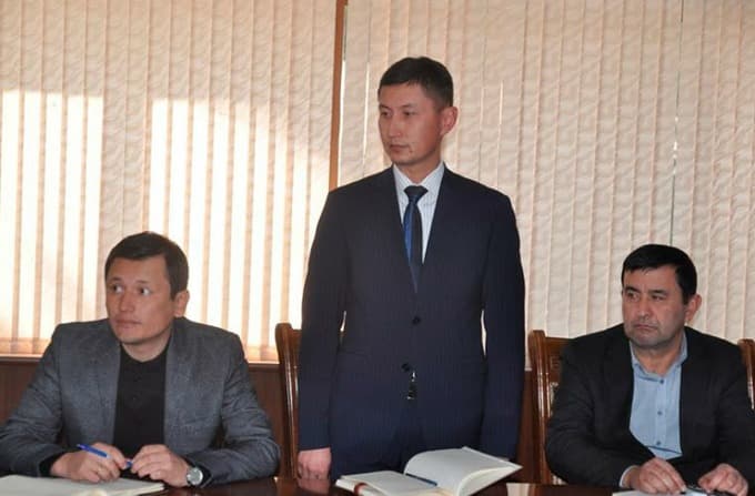 Андижон ХТБ: Ўқитувчилар узр сўратилган йиғилишни туман ҳокими ўйлаб топган