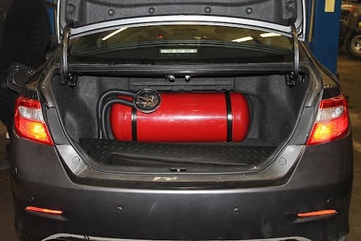 Hukumat mashinalardagi gaz ballonlaridan foydalanishni nazorat qilish bo‘yicha qaror qabul qiladi