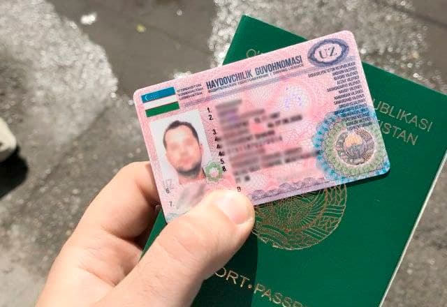 В Бухаре задержали мужчину, предлагавшего водительские права за деньги