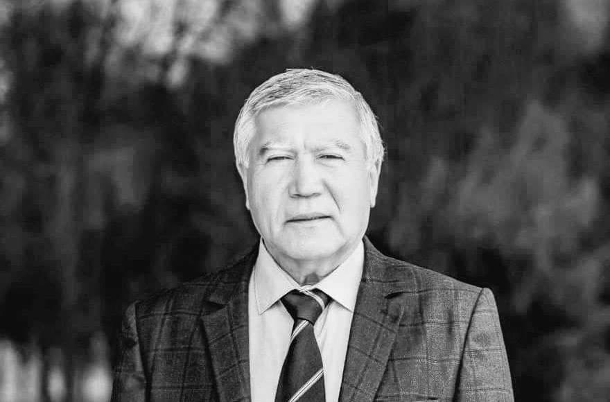 Navoiy shahriga 16 yil hokimlik qilgan Baxtiyor Hamdamov vafot etdi