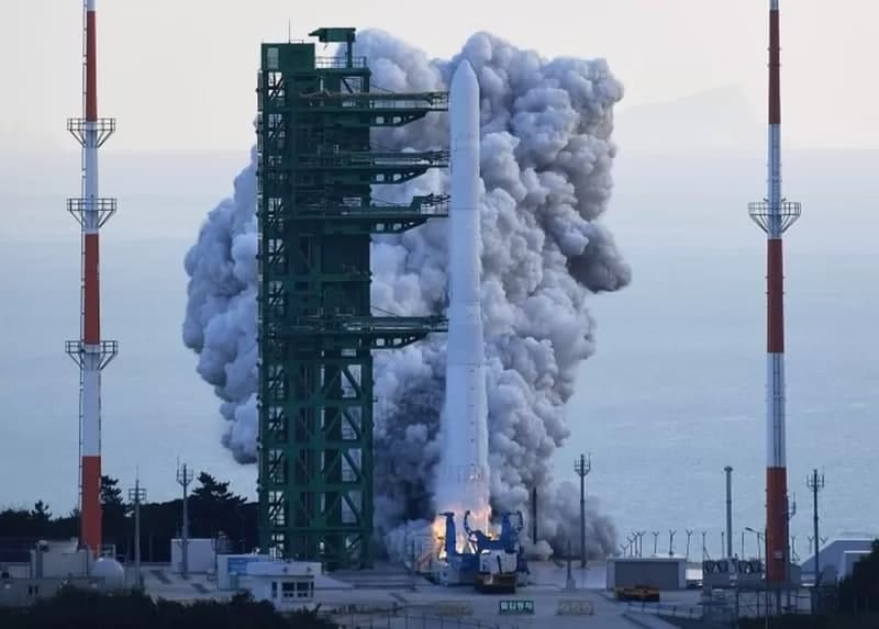 Южная Корея успешно запустила космическую ракету собственного производства