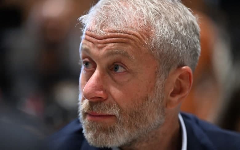OAV: Roman Abramovich «Azov» komandirlari va xorijliklar asirlikdan qaytarilishida «muhim rol» o‘ynadi