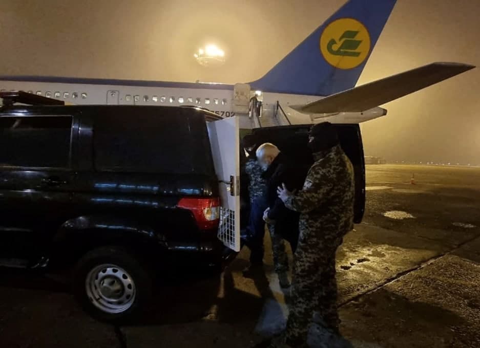 O‘zbekistonda 23 yildan buyon qidiruvda bo‘lgan shaxs xorijda ushlanib, mamlakatga olib kelindi