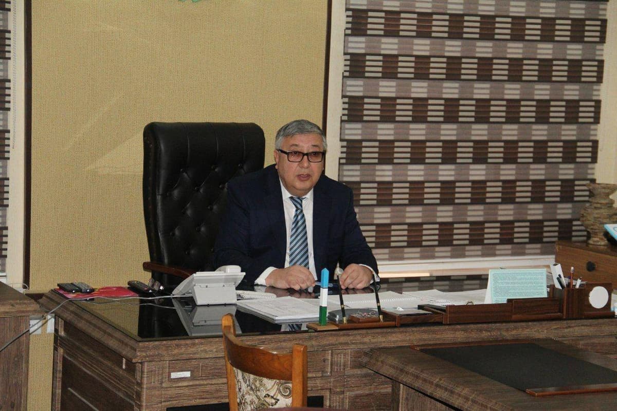 Bekobod shahri hokimi o‘zgardi. Sobiq hokim ishdan ketayotganini ijtimoiy tarmoq orqali xabar qilgandi