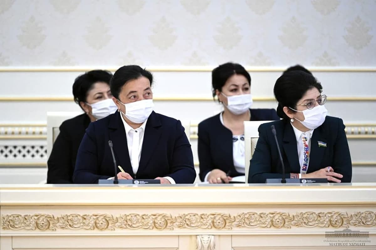 Шавкат Мирзиёев провел кадровые назначения в правительстве