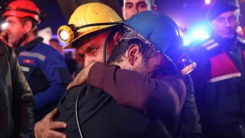 Взрыв на угольной шахте в Турции унес жизни 25 человек