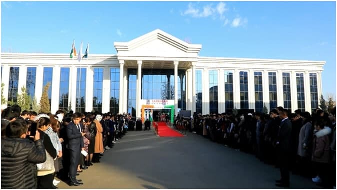Jizzaxda Sambhram universiteti ochildi