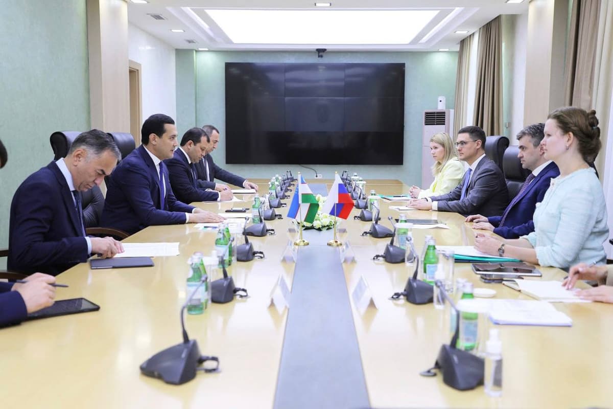 Sardor Umurzakov meets with governor of Russia’s Ivanovo Oblast