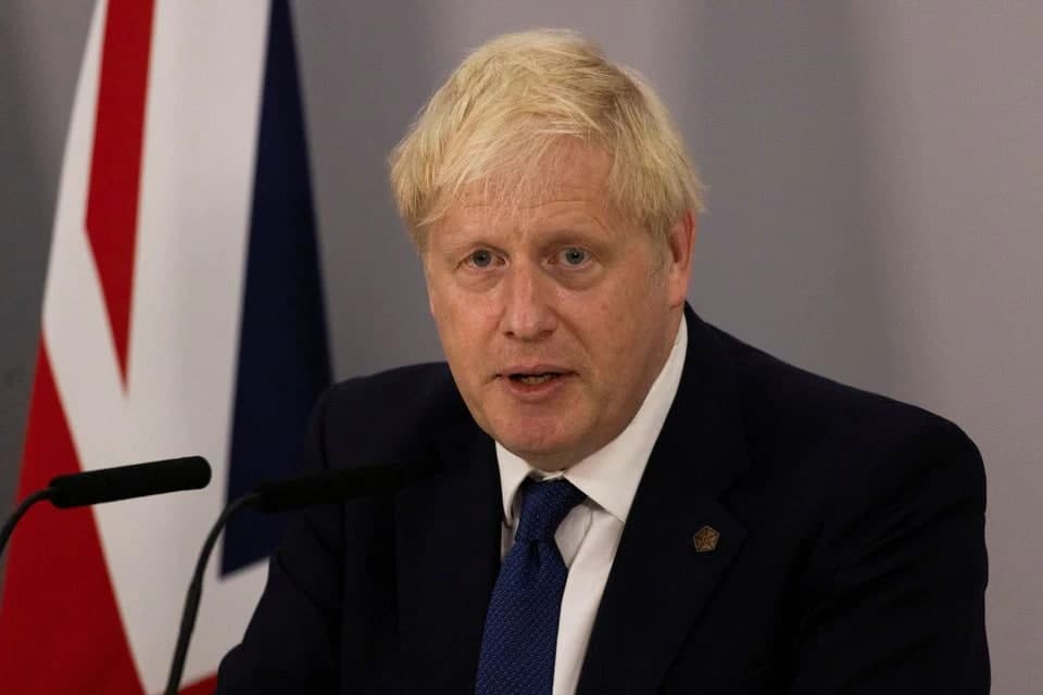 Jonson Ukrainani Rossiyaga yon berishga majbur qilishlaridan xavfsiramoqda