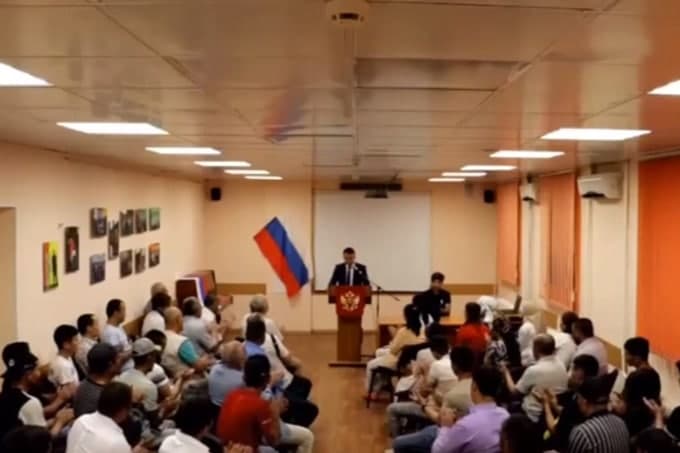 Пермдаги ўзбеклар Украинадаги урушда қатнашишга даъват қилинди. Миграция агентлиги оқибатлардан огоҳлантирди