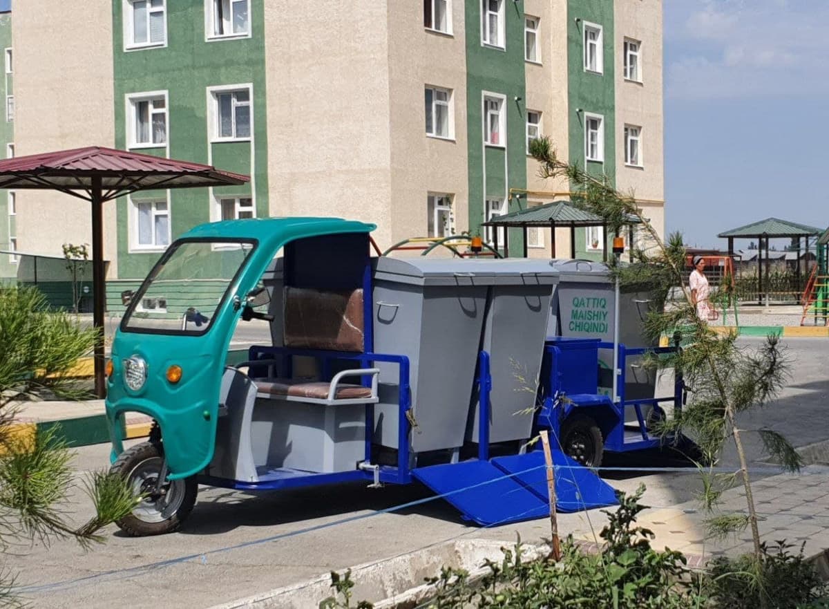 Farg‘ona viloyatida chiqindilarni elektron motorollerlar yordamida olib chiqib ketish yo‘lga qo‘yildi