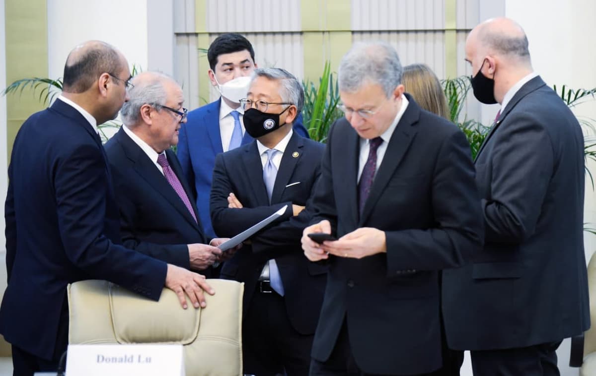O‘zbekiston va AQSh o‘rtasida strategik sheriklik muloqotlari boshlandi