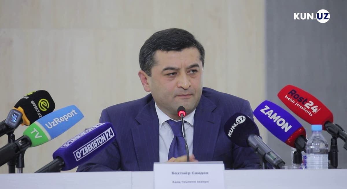 Фикрлашни эмас, ёдлашни ўргатаётган мактаб таълими: ХТВ раҳбарияти изоҳ берди