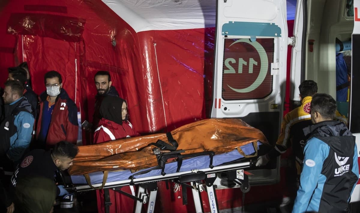 Turkiyada kondagi portlash: 40 dan ortiq konchi halok bo‘ldi, Erdo‘g‘an fojia joyiga keldi