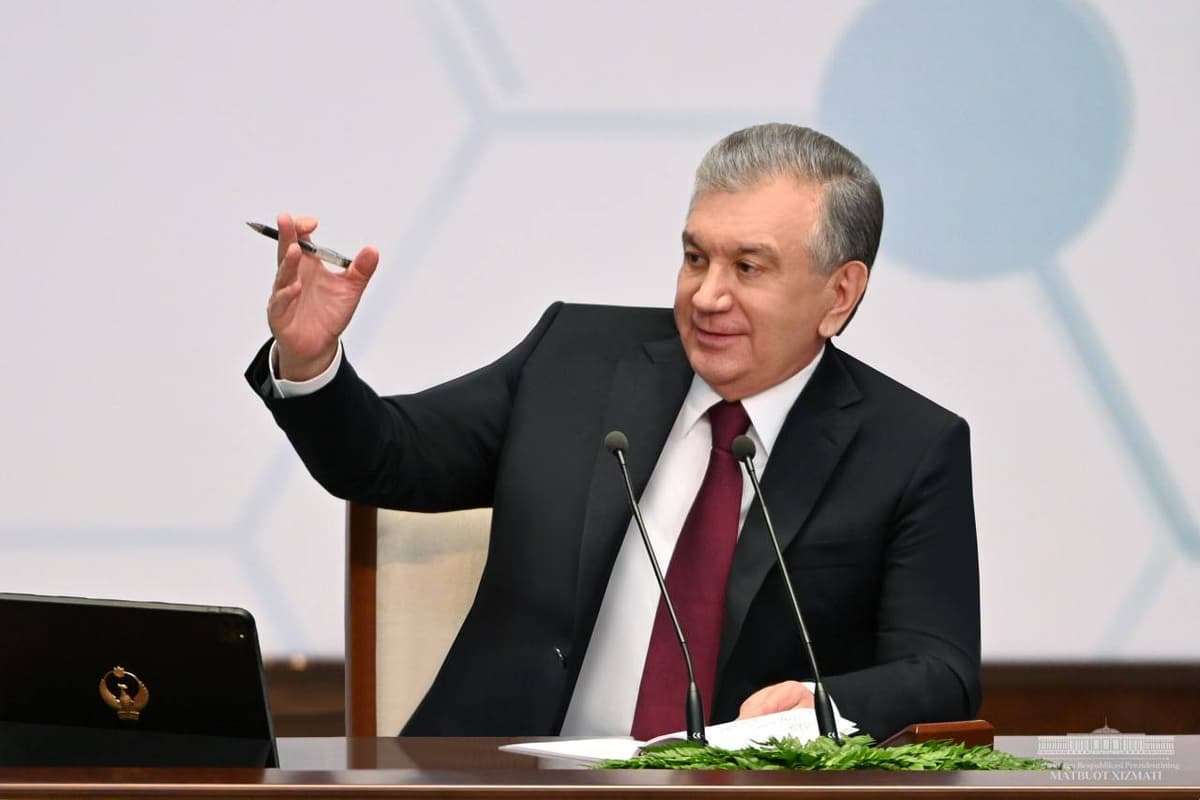 «Shifokorlarga ham 1000 dollar maosh beramiz, degandim. Mana, shu kunlar ham kelyapti» – Shavkat Mirziyoyev tibbiyot xodimlari maoshi oshirilishini bildirdi