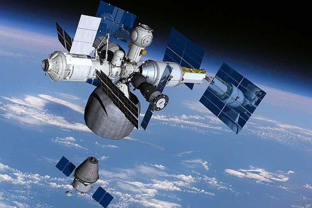 «Roskosmos» rahbari RF XKS loyihasidan chiqishini e’lon qildi